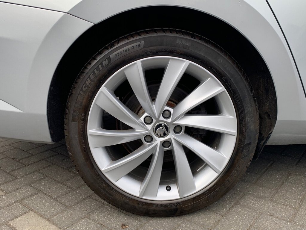 Used Skoda Superb 2017 for sale - 76558815: Photo 26