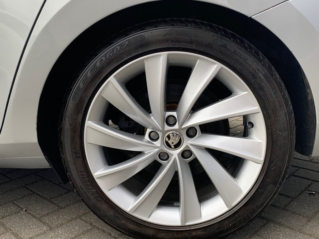 Used Skoda Superb 2017 for sale - 76558815: Photo 34