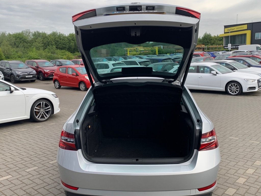 Used Skoda Superb 2017 for sale - 76558815: Photo 36