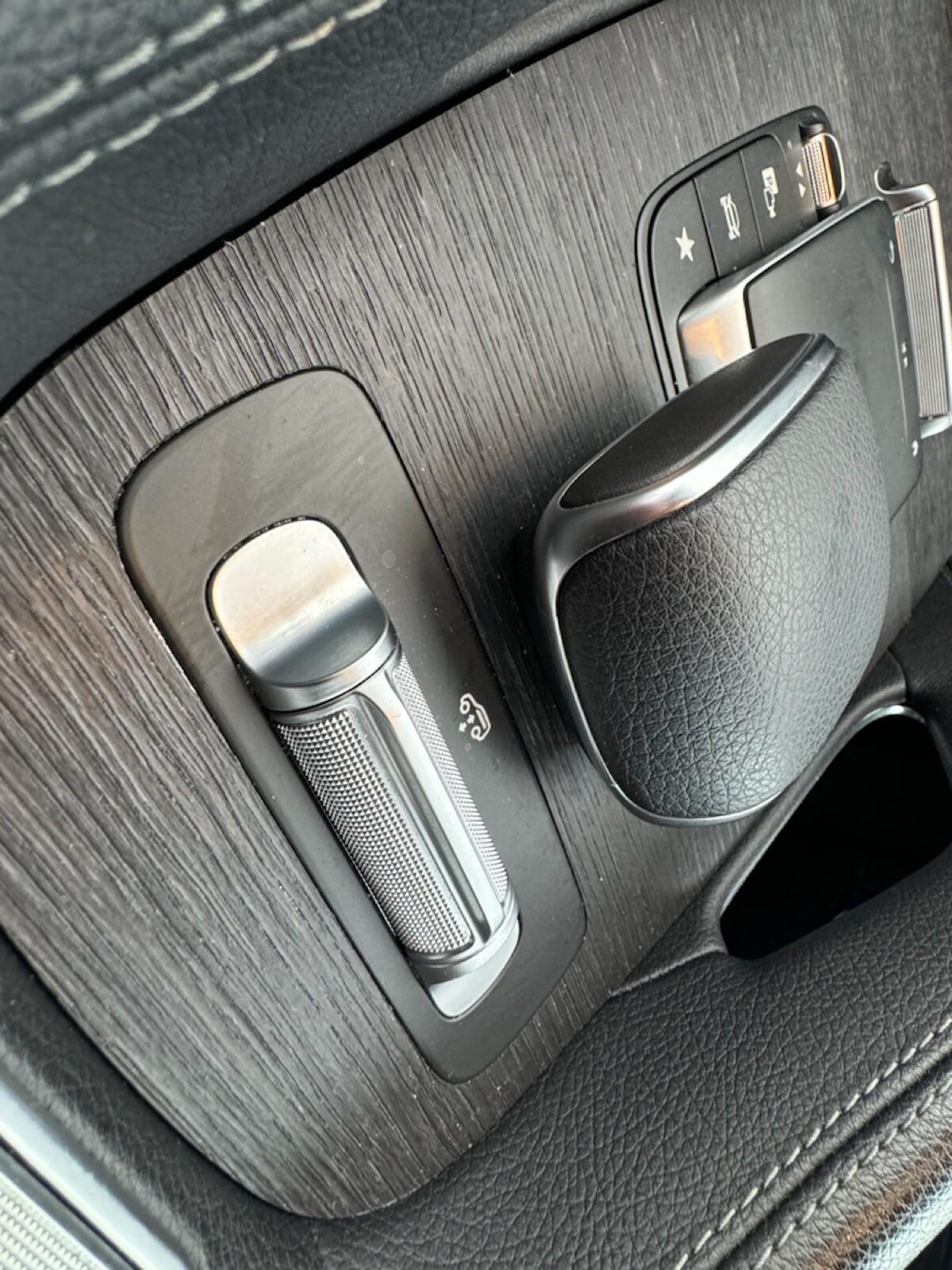 Used Mercedes-Benz GLE 2021 for sale - 76702371: Photo 53