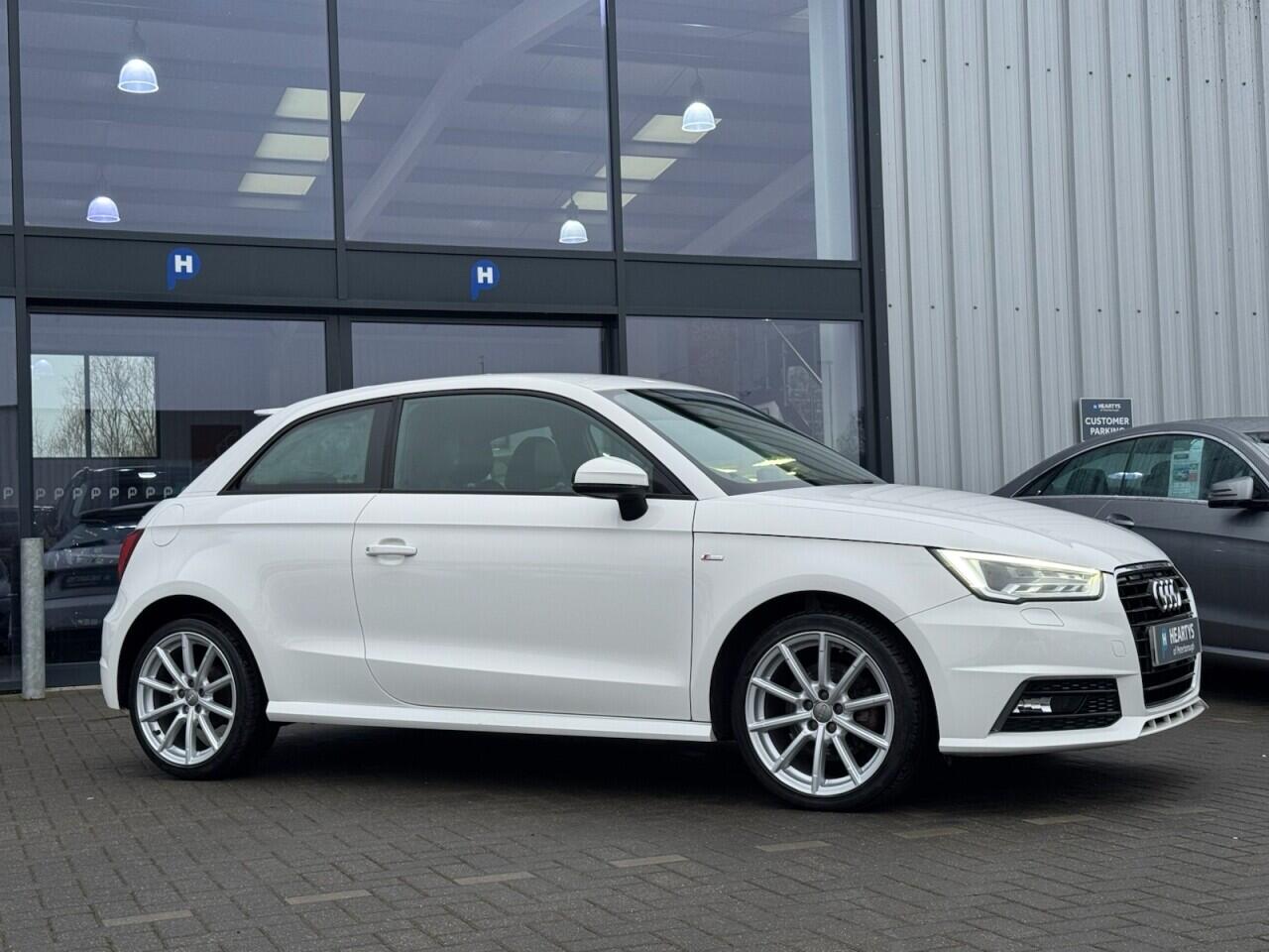 Used Audi A1 2015 for sale - 77440949: Photo 37