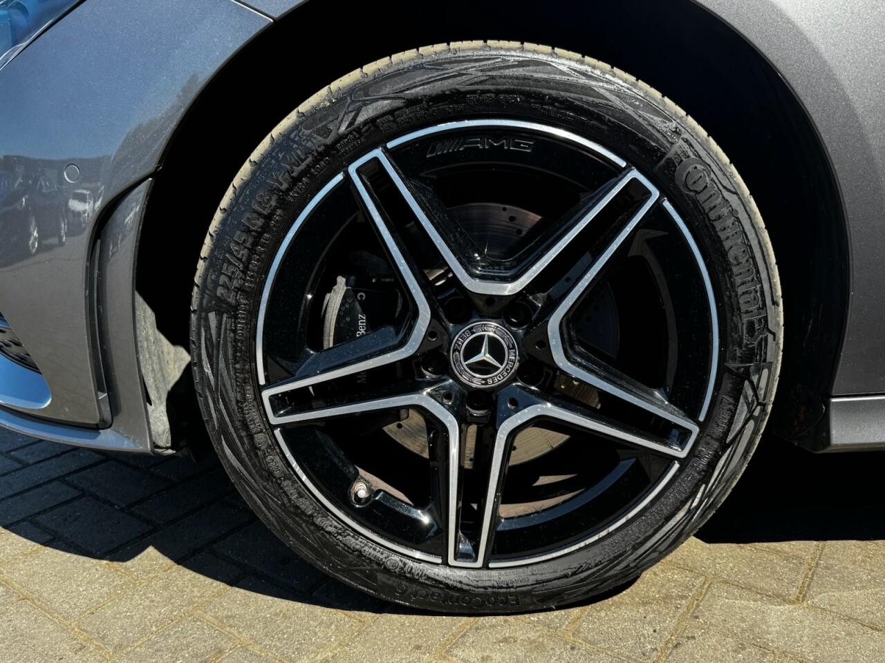 Used Mercedes-Benz CLA 2022 for sale - 76702407: Photo 8