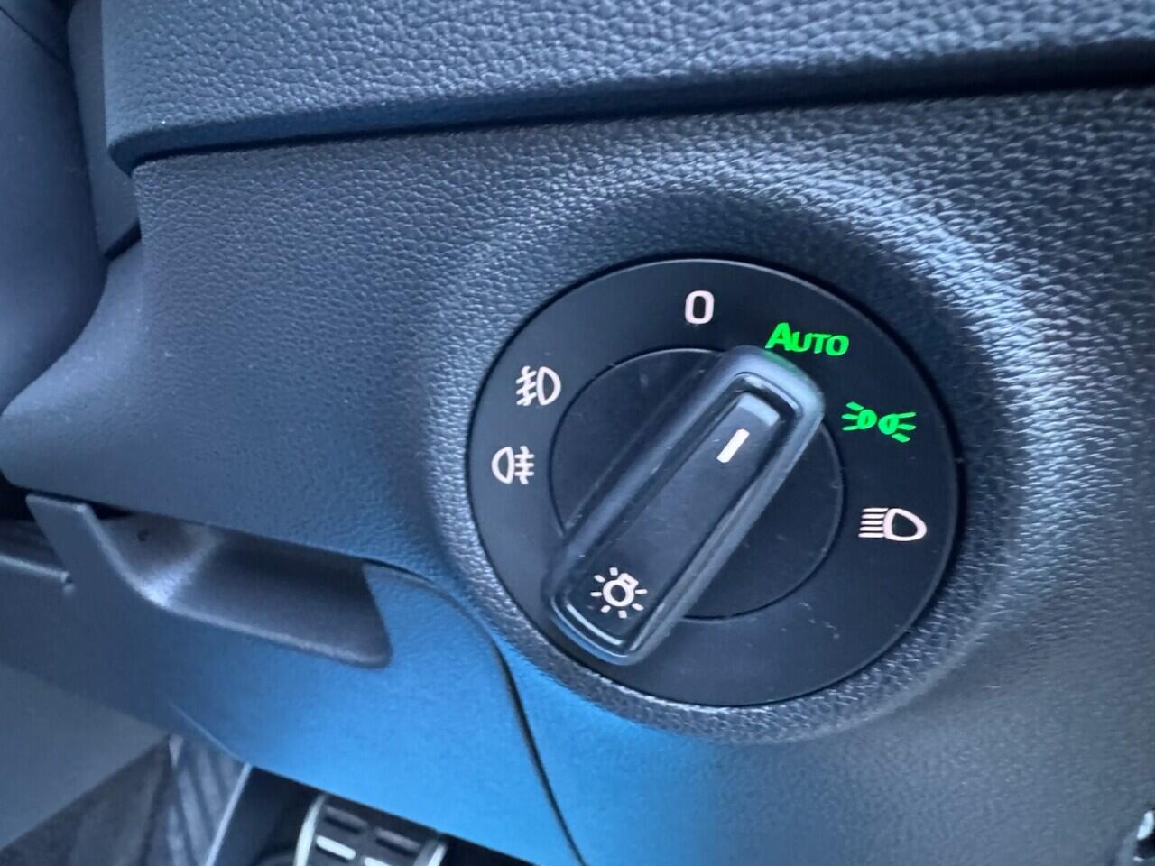 Used Skoda Karoq 2020 for sale - 76996983: Photo 59