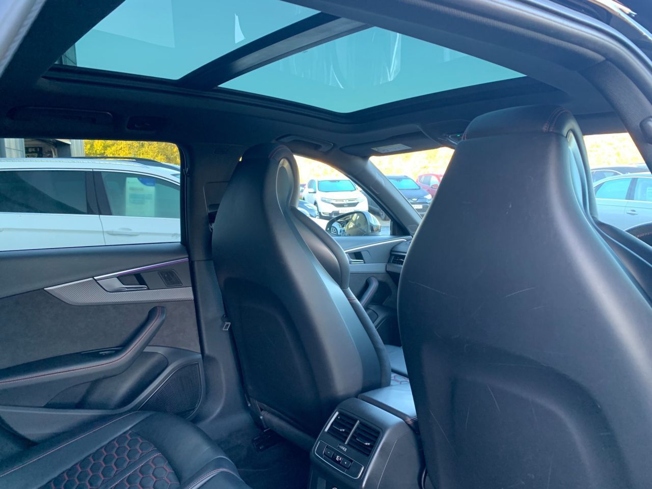 Used Audi RS4 2018 for sale - 76701250: Photo 34