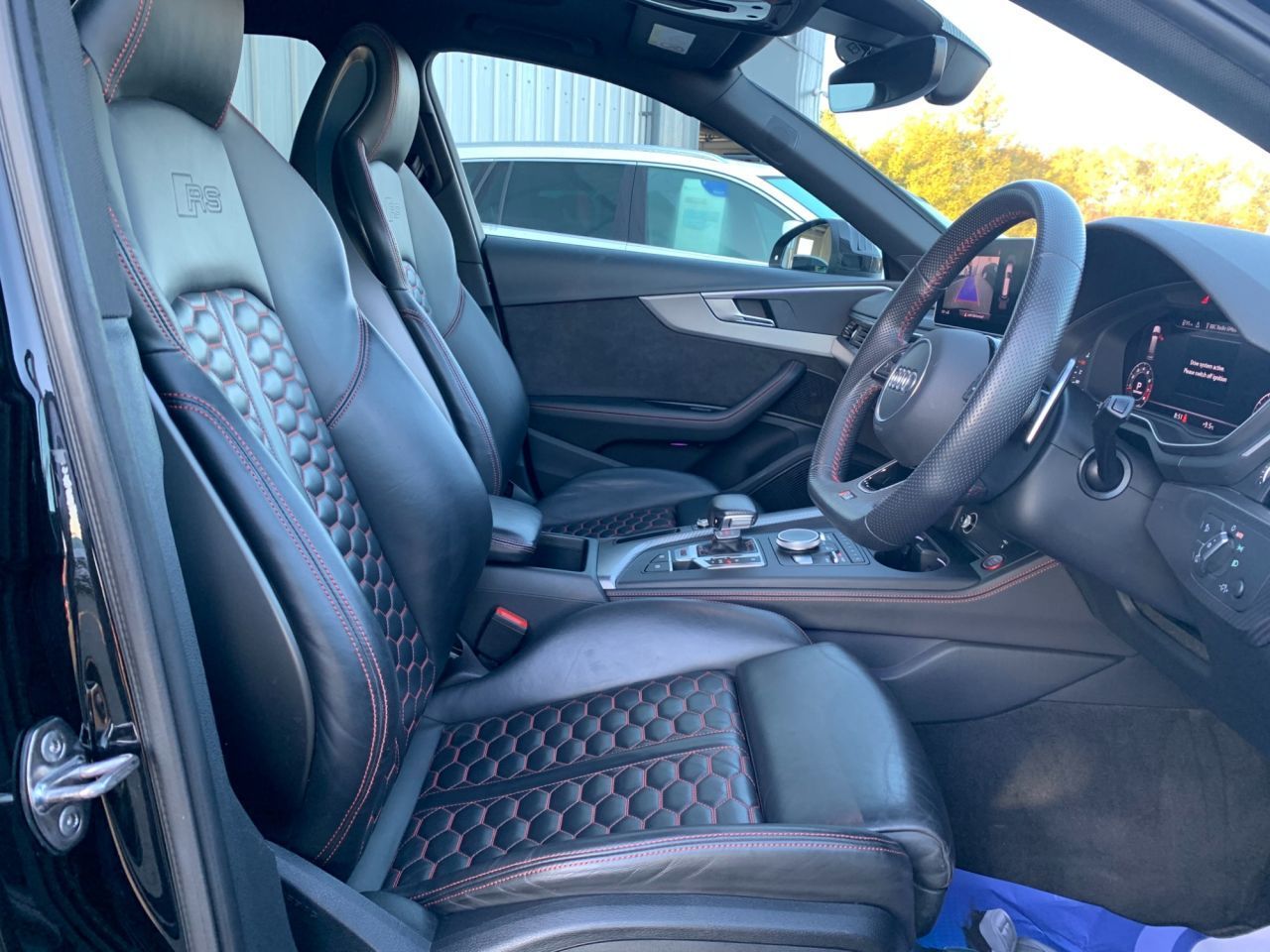 Used Audi RS4 2018 for sale - 76701250: Photo 5