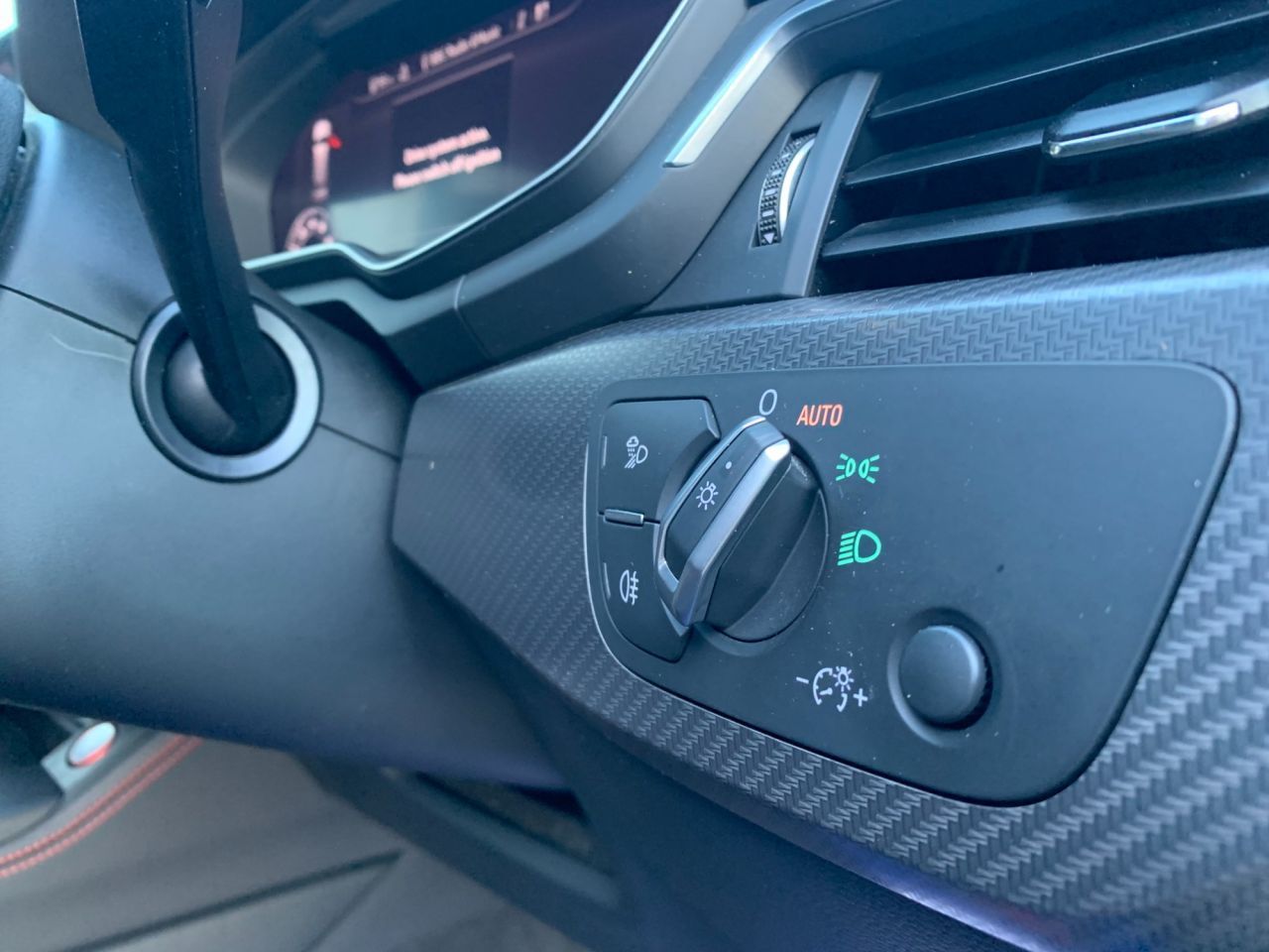 Used Audi RS4 2018 for sale - 76701250: Photo 75