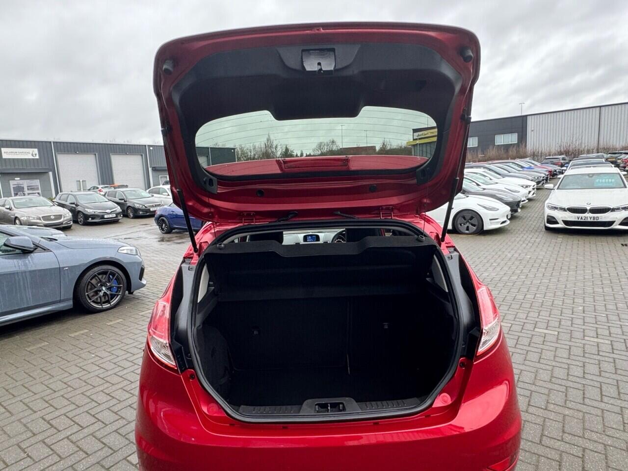 Used Ford Fiesta 2015 for sale - 77174683: Photo 34