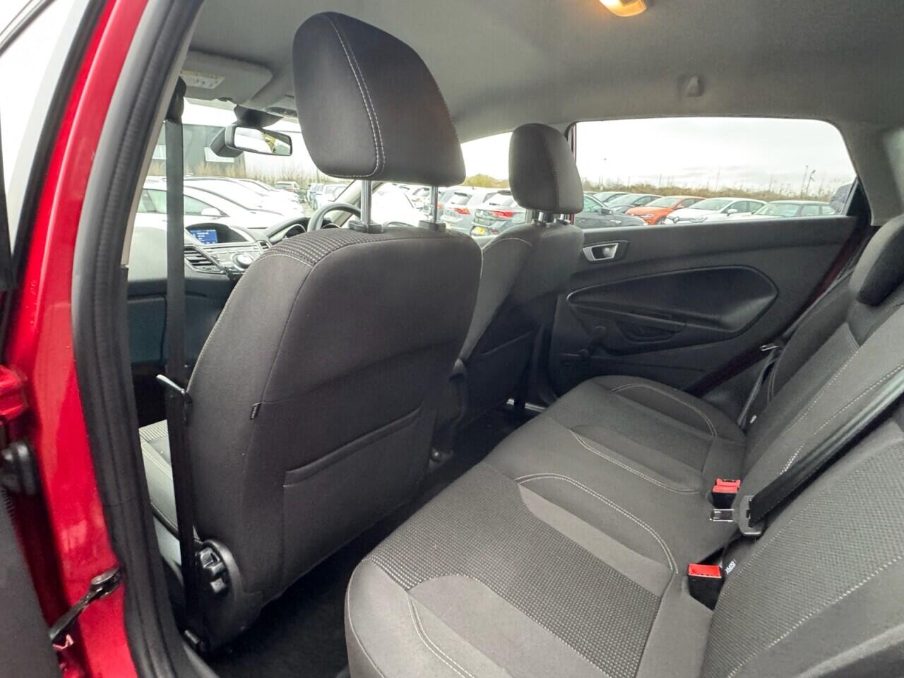 Used Ford Fiesta 2015 for sale - 77174683: Photo 42