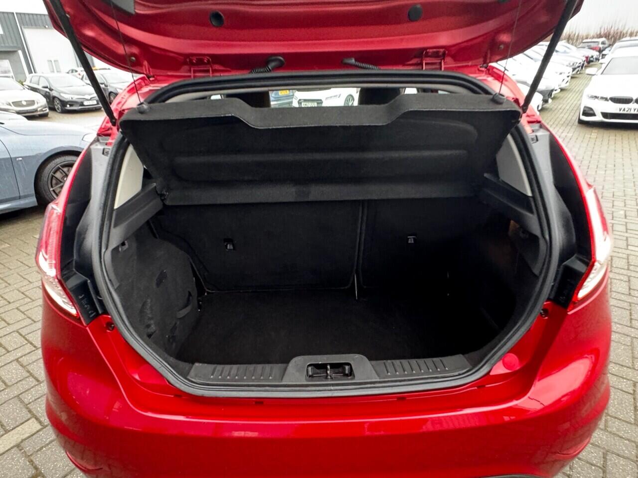 Used Ford Fiesta 2015 for sale - 77174683: Photo 44