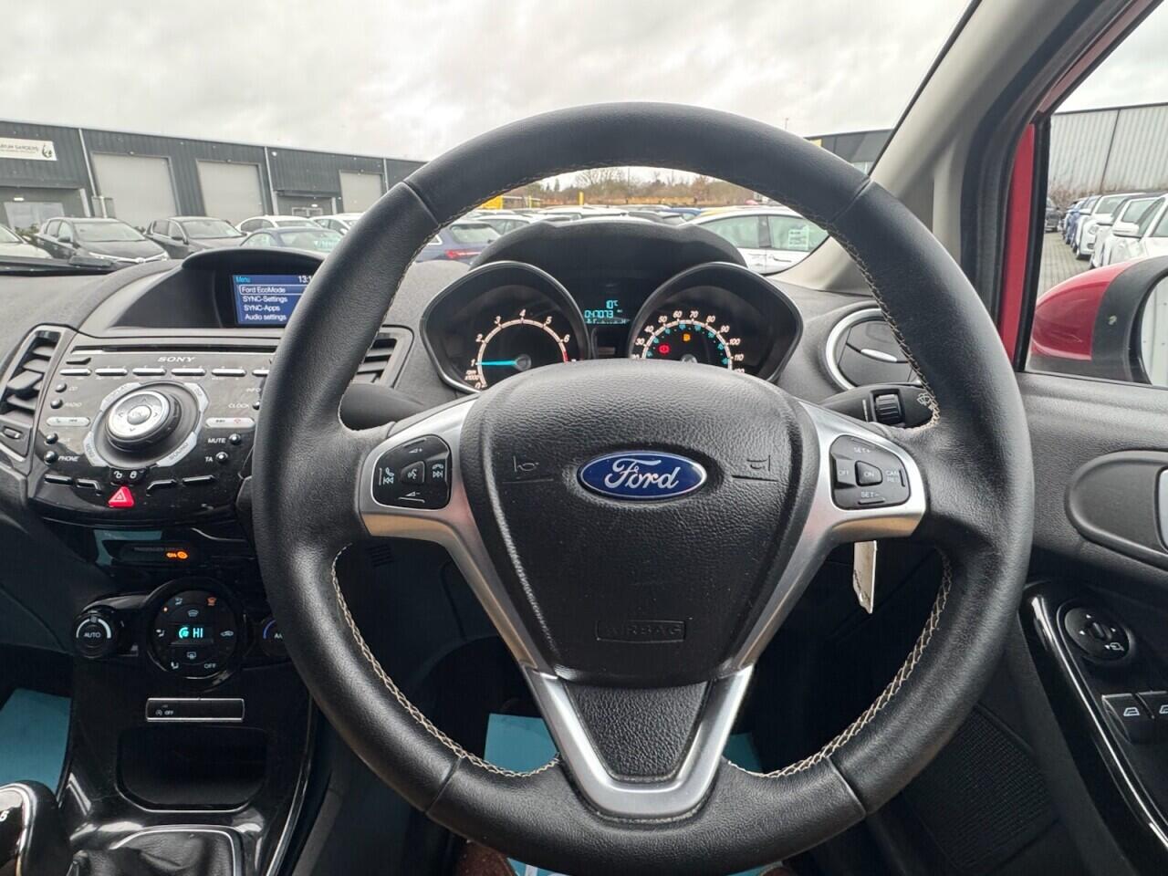 Used Ford Fiesta 2015 for sale - 77174683: Photo 55