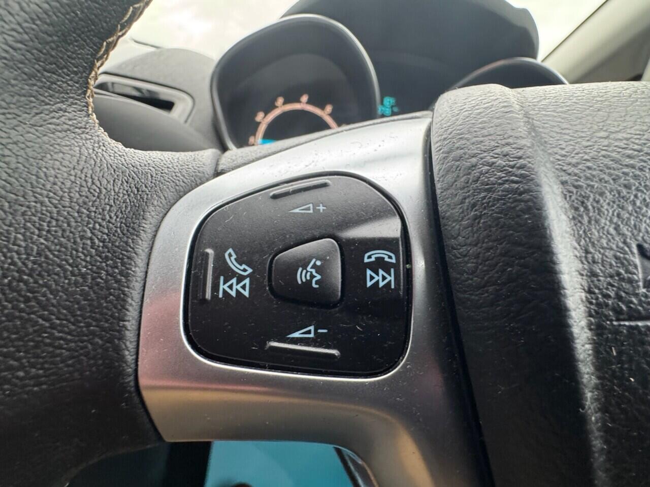 Used Ford Fiesta 2015 for sale - 77174683: Photo 57