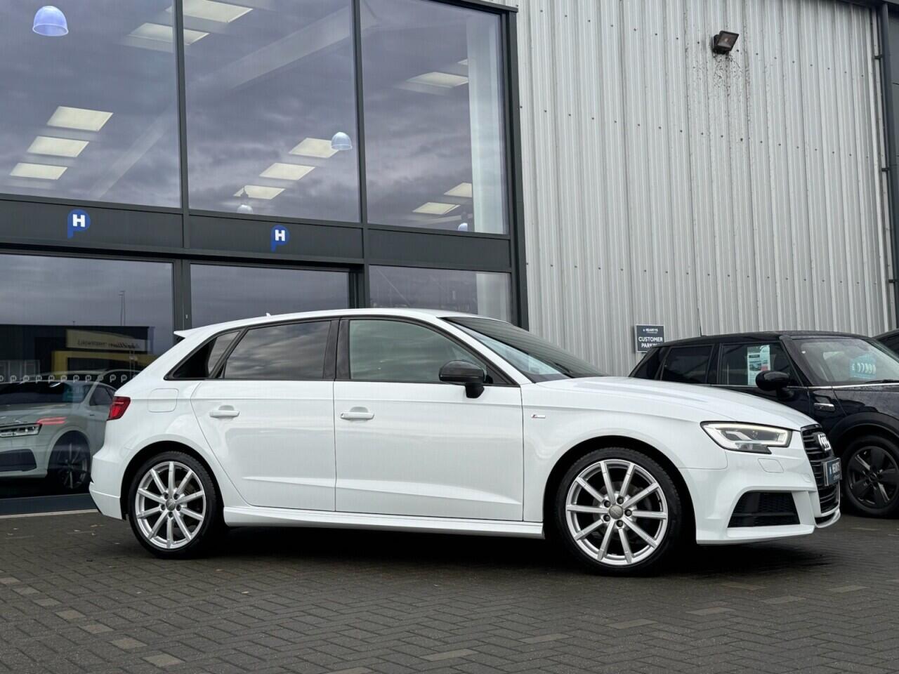 Used Audi A3 2018 for sale - 76700687: Photo 13