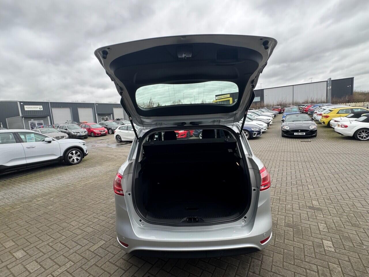 Used Ford B-MAX 2016 for sale - 77684093: Photo 24