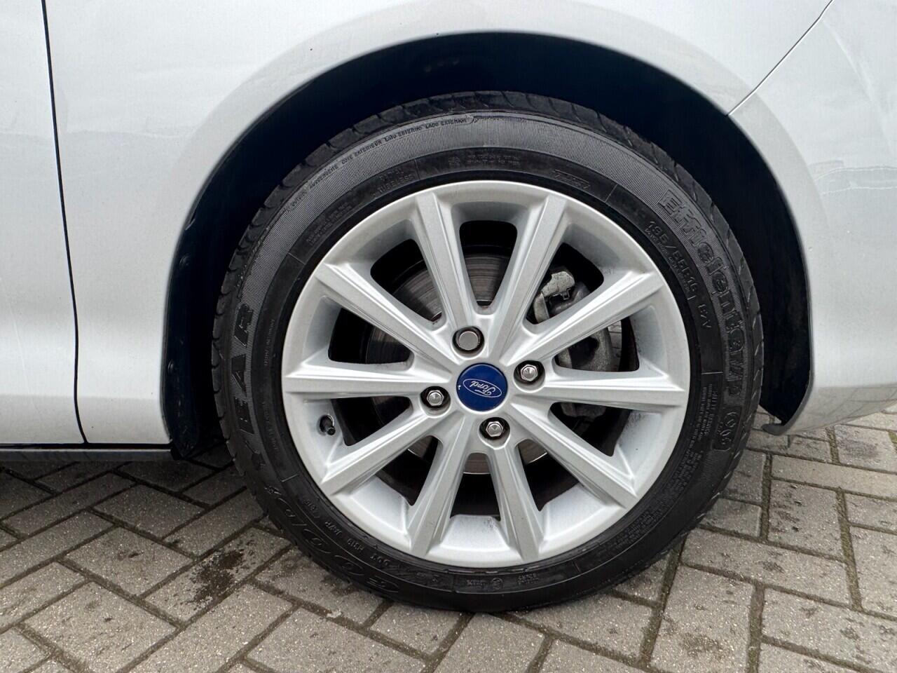 Used Ford B-MAX 2016 for sale - 77684093: Photo 32