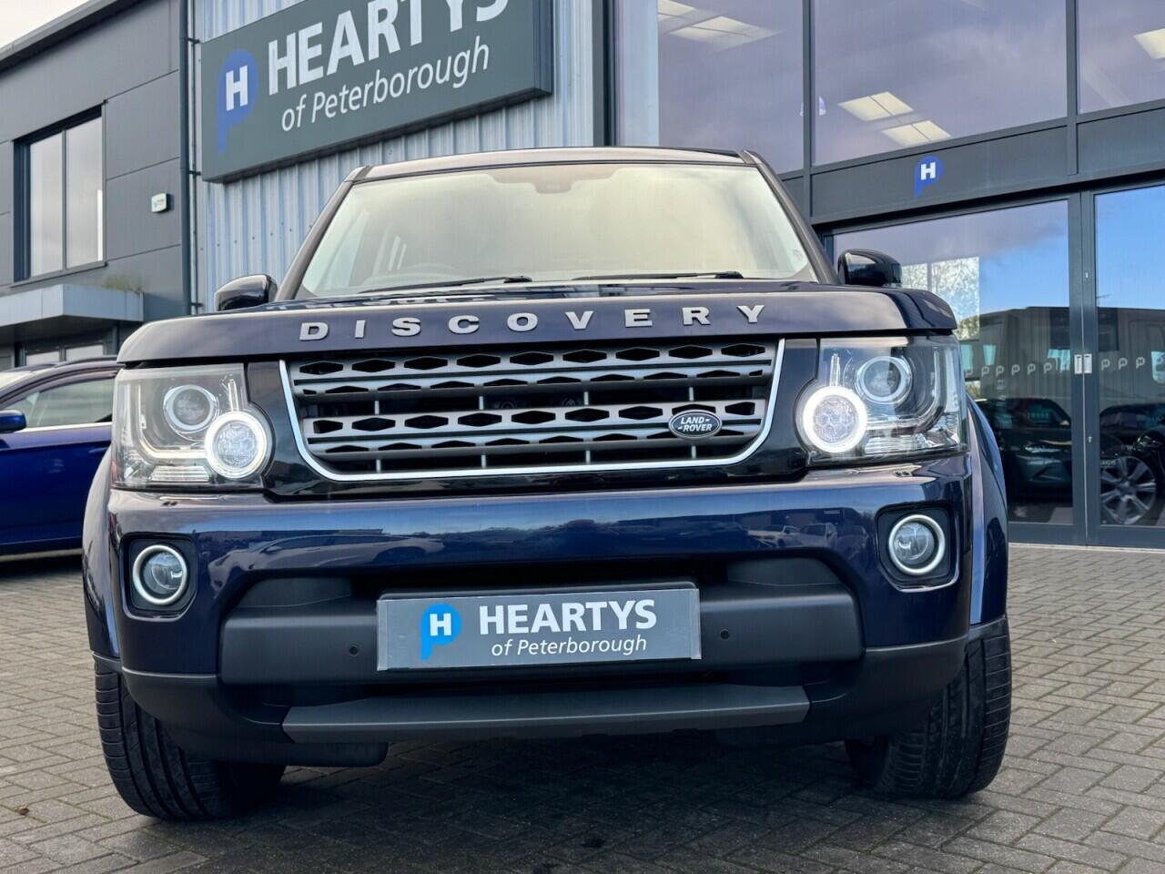 Used Land Rover Discovery 2015 for sale - 76702488: Photo 2