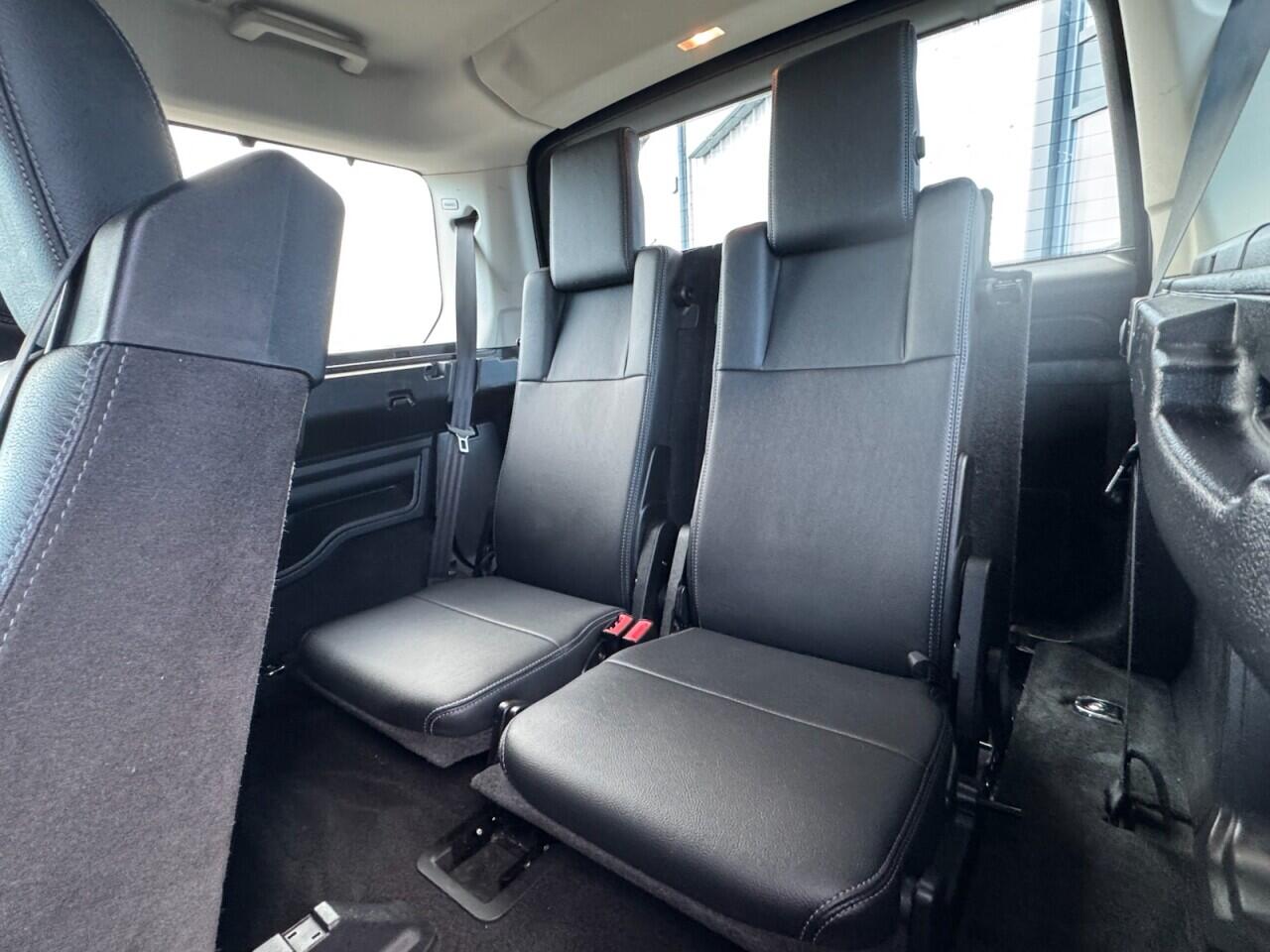 Used Land Rover Discovery 2015 for sale - 76702488: Photo 34