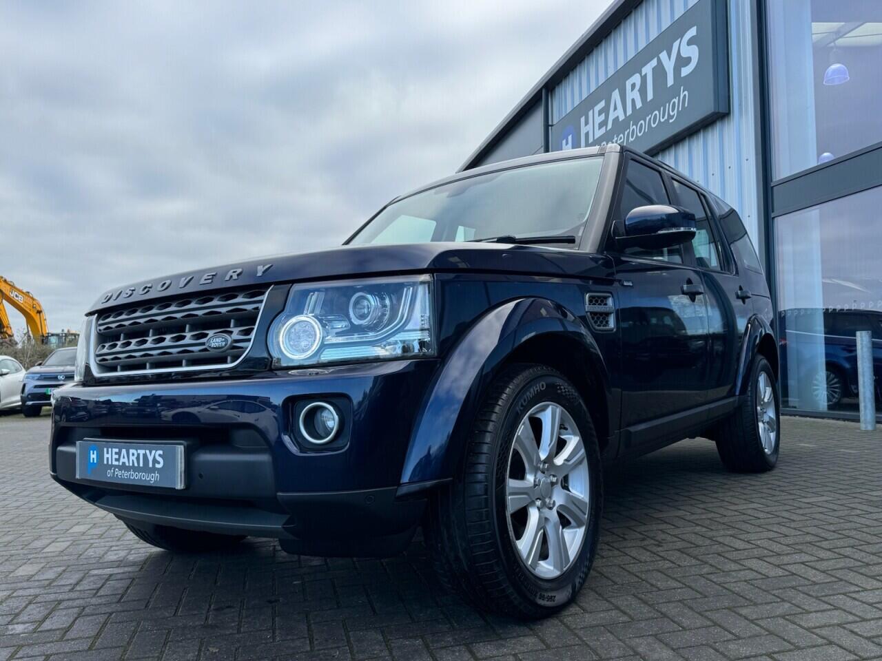 Used Land Rover Discovery 2015 for sale - 76702488: Photo 4