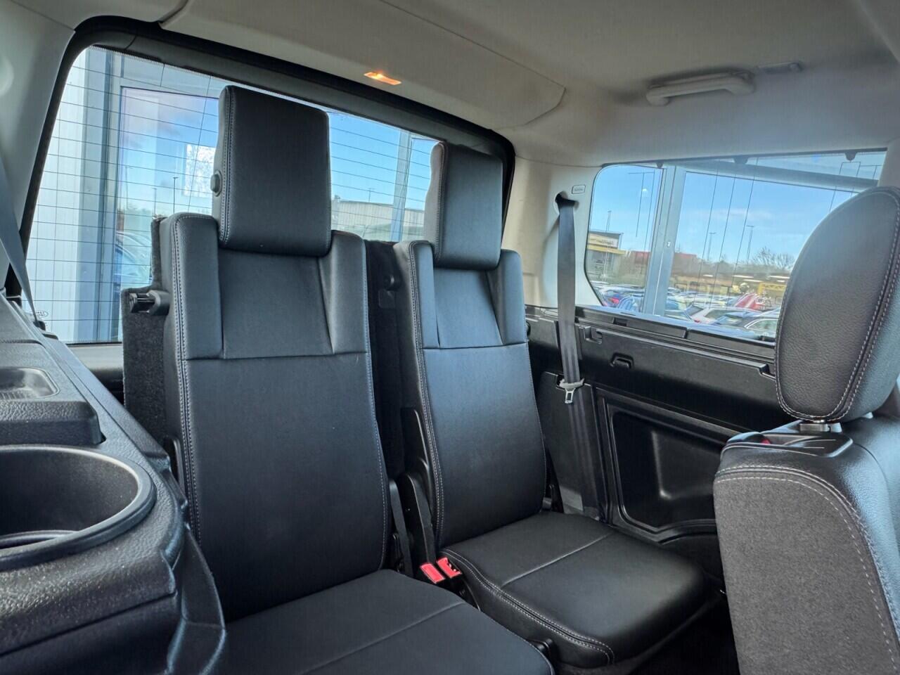 Used Land Rover Discovery 2015 for sale - 76702488: Photo 40