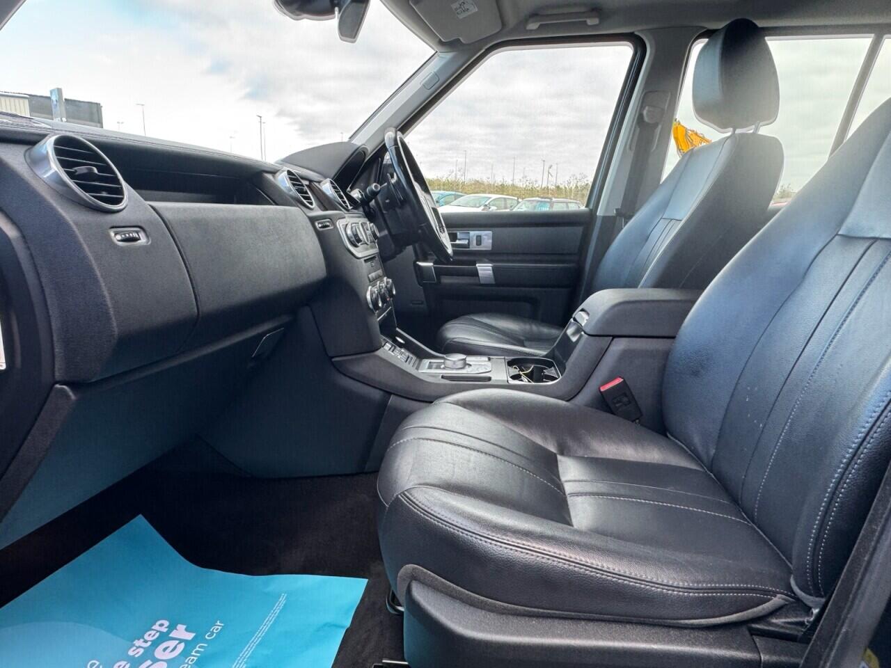 Used Land Rover Discovery 2015 for sale - 76702488: Photo 41