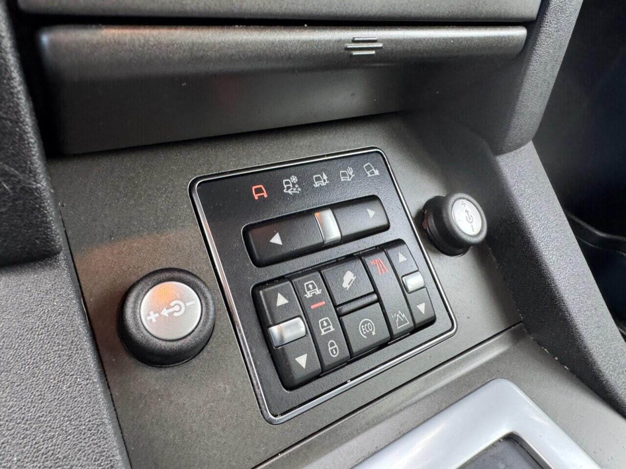 Used Land Rover Discovery 2015 for sale - 76702488: Photo 46