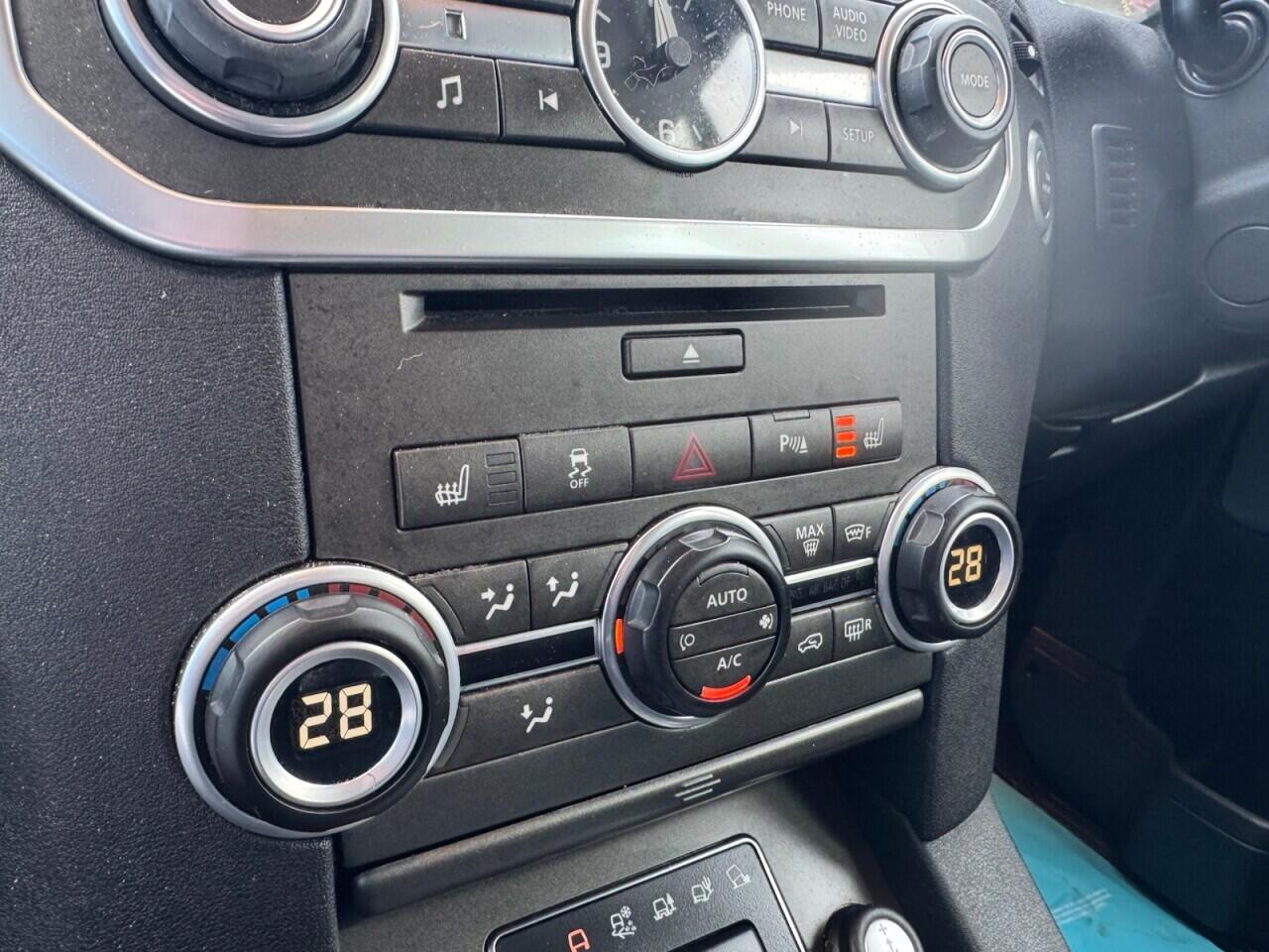 Used Land Rover Discovery 2015 for sale - 76702488: Photo 49