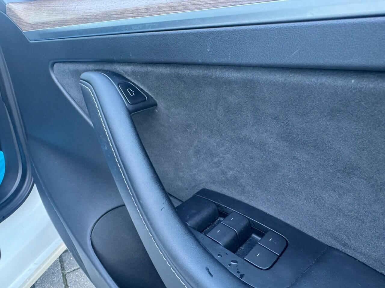 Used Tesla Model 3 2022 for sale - 76702283: Photo 57