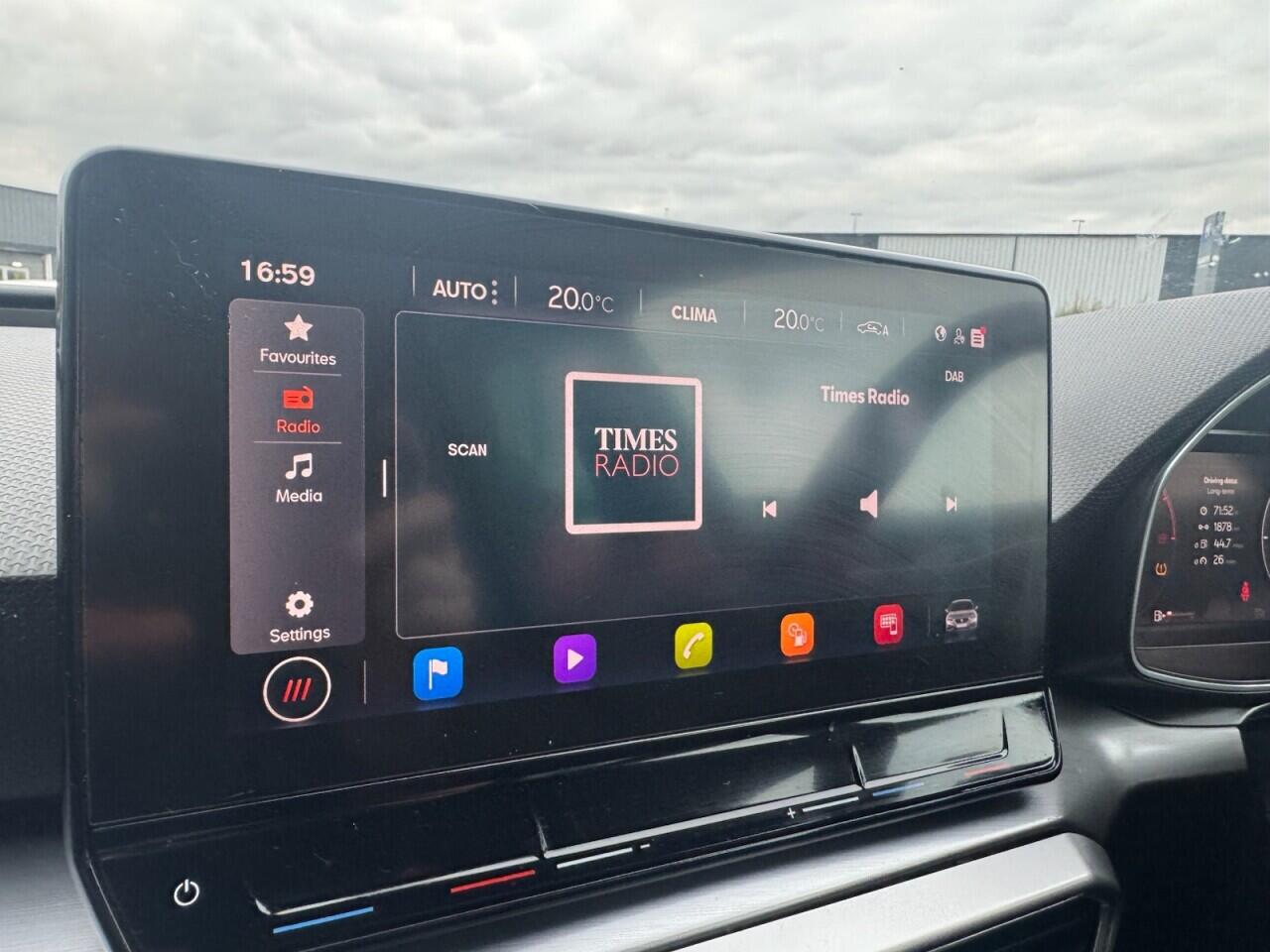 Used SEAT Leon 2020 for sale - 76702041: Photo 47