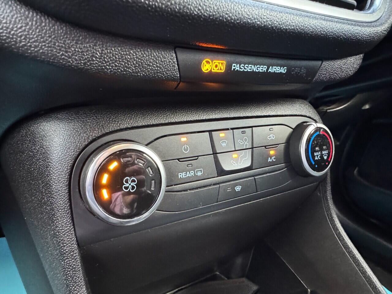 Used Ford Fiesta 2018 for sale - 76866323: Photo 39