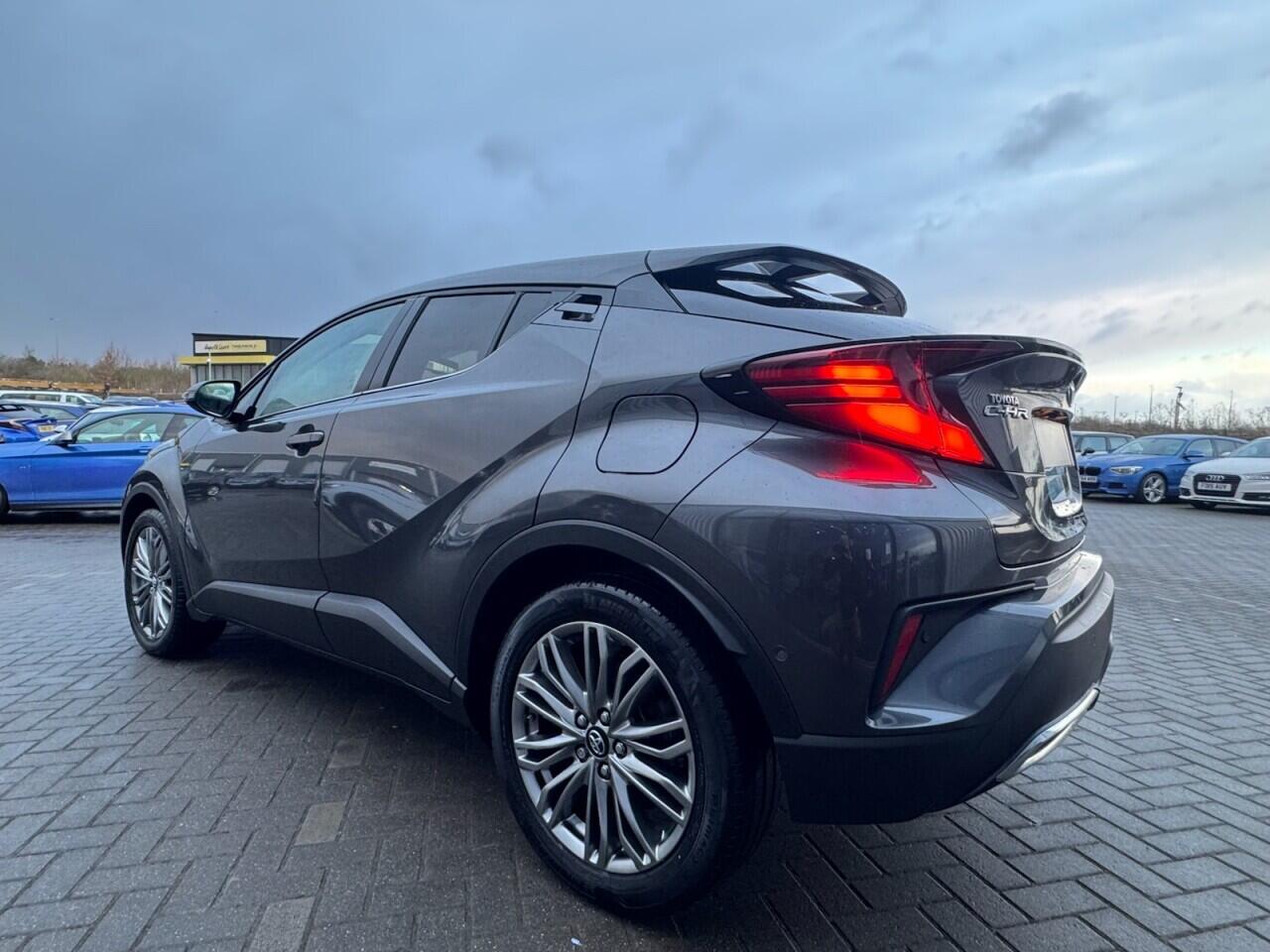 Used Toyota C-HR 2022 for sale - 77612603: Photo 17