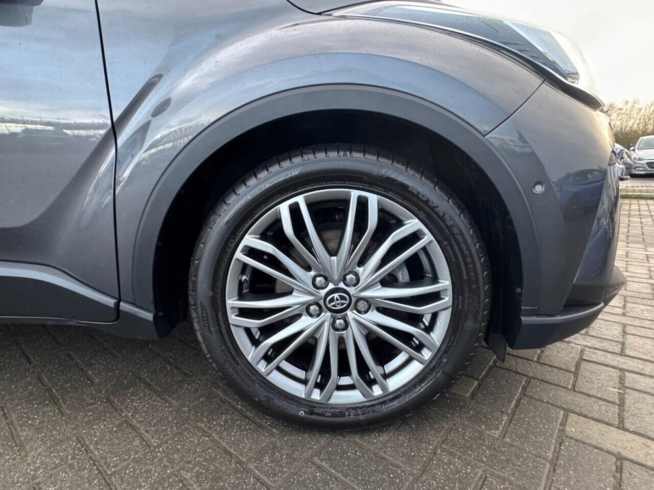 Used Toyota C-HR 2022 for sale - 77612603: Photo 27