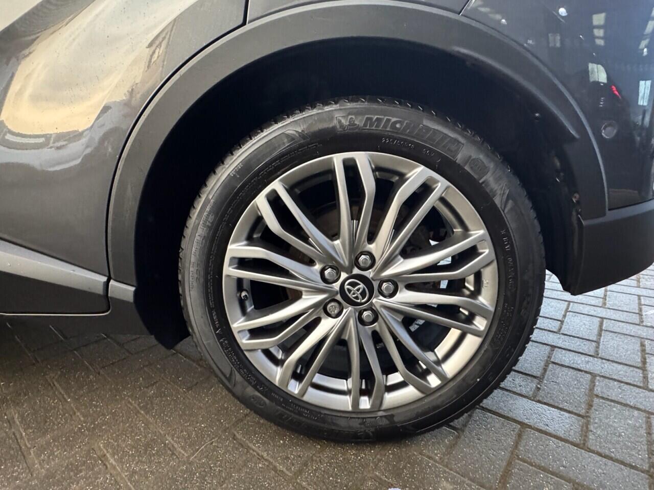 Used Toyota C-HR 2022 for sale - 77612603: Photo 29