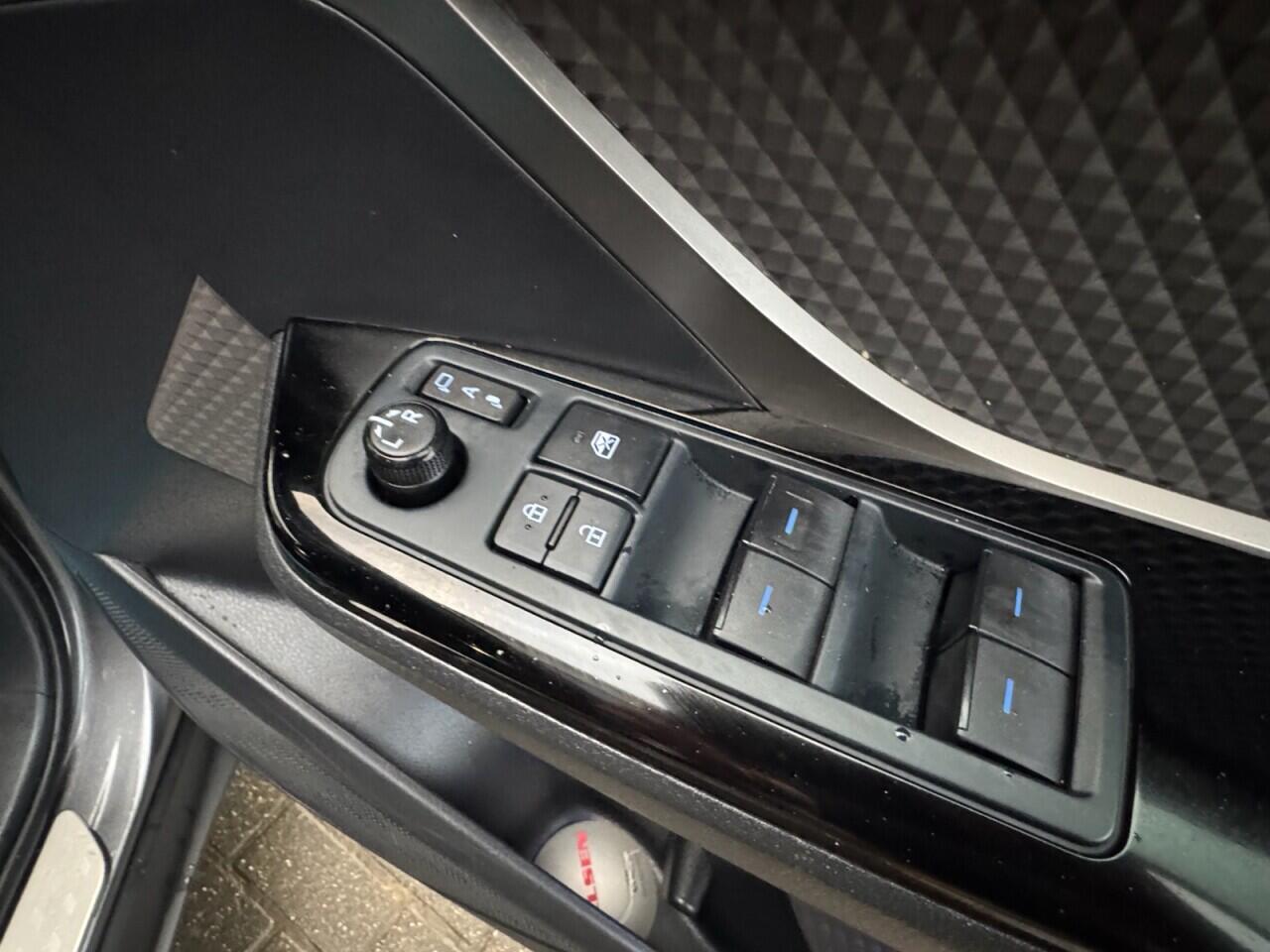 Used Toyota C-HR 2022 for sale - 77612603: Photo 45