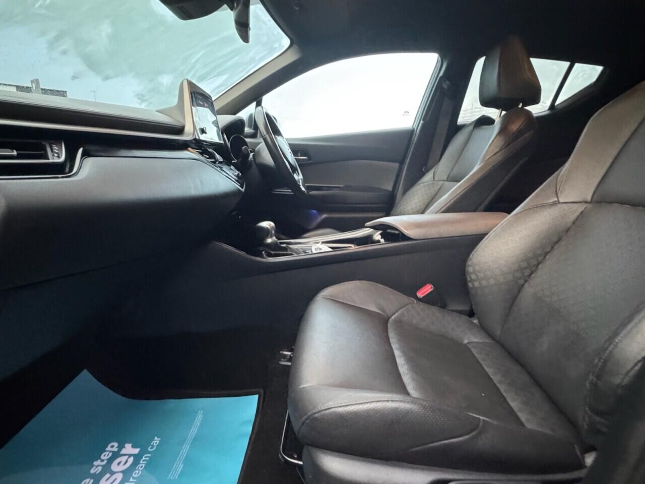 Used Toyota C-HR 2022 for sale - 77612603: Photo 5