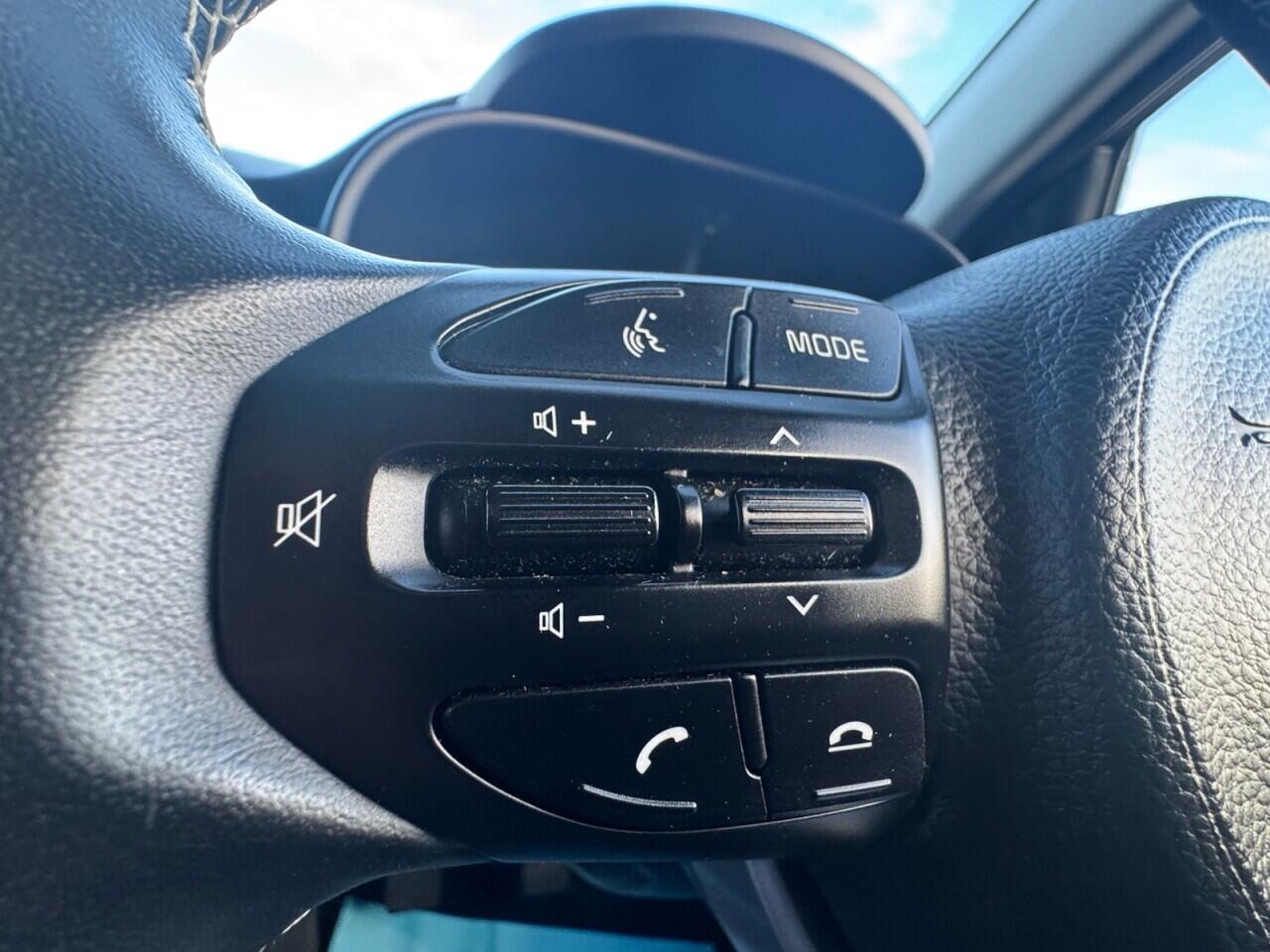 Used Kia Picanto 2021 for sale - 76702462: Photo 55