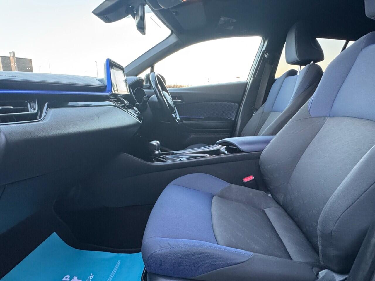 Used Toyota C-HR 2018 for sale - 76993520: Photo 37