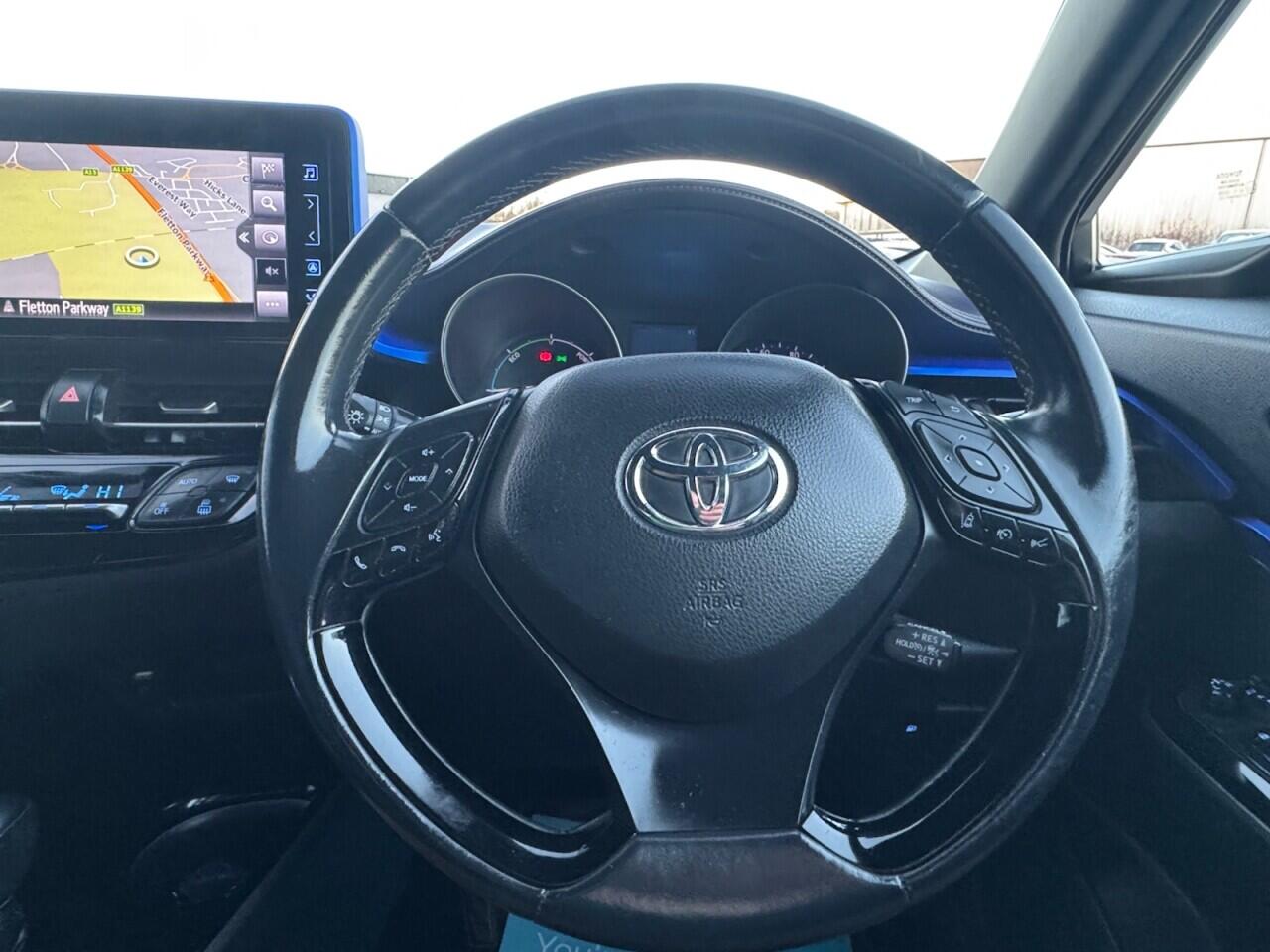 Used Toyota C-HR 2018 for sale - 76993520: Photo 57