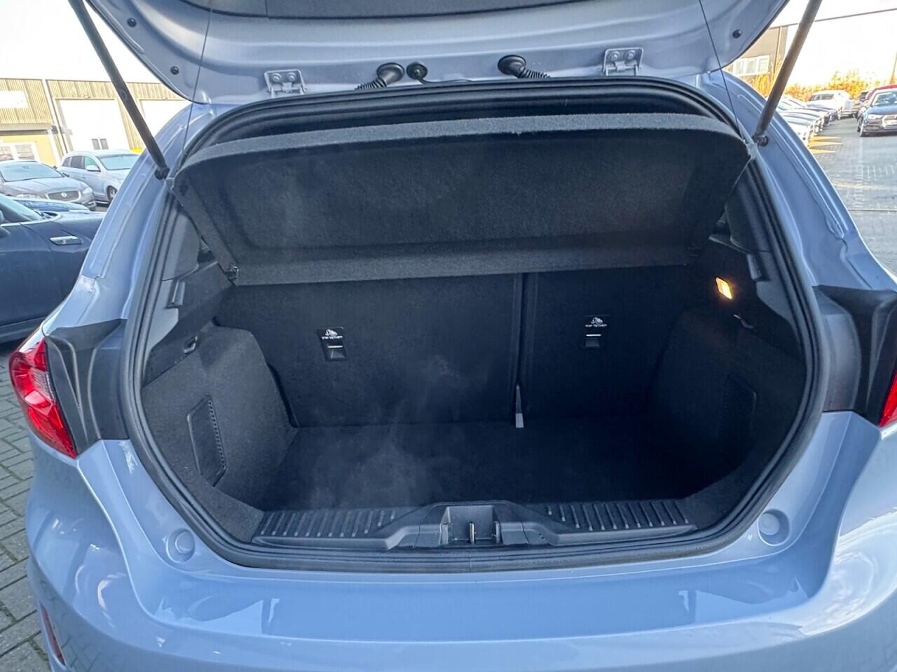 Used Ford Fiesta 2021 for sale - 76701790: Photo 47