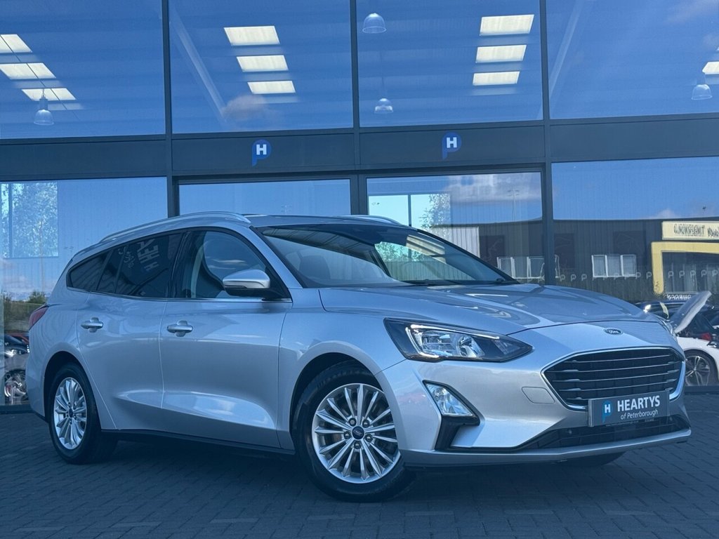 Used Ford Focus 2020 for sale - 76558546: Photo 1