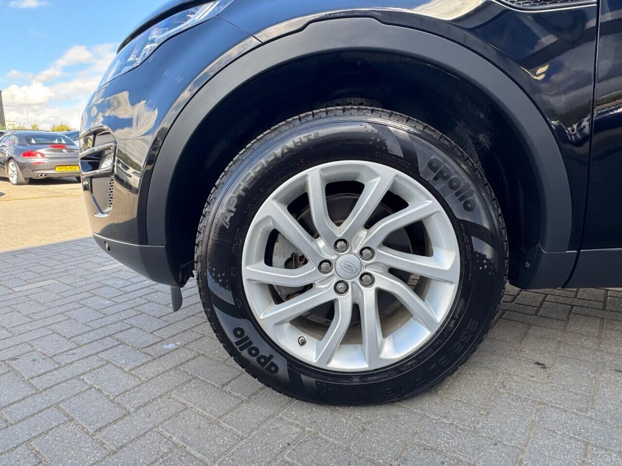 Used Land Rover Discovery Sport 2018 for sale - 77015600: Photo 15