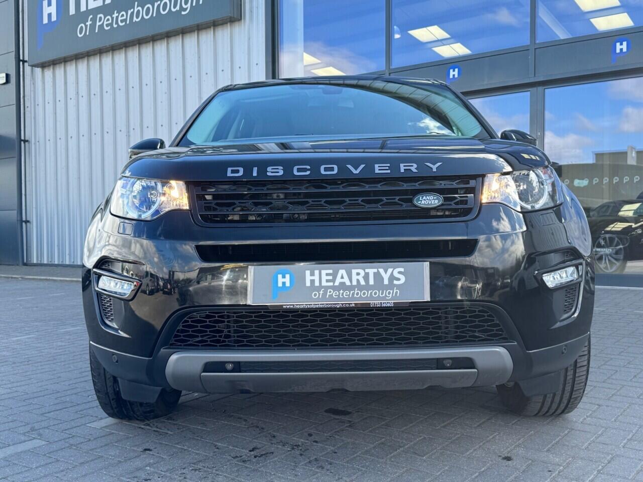 Used Land Rover Discovery Sport 2018 for sale - 77015600: Photo 2
