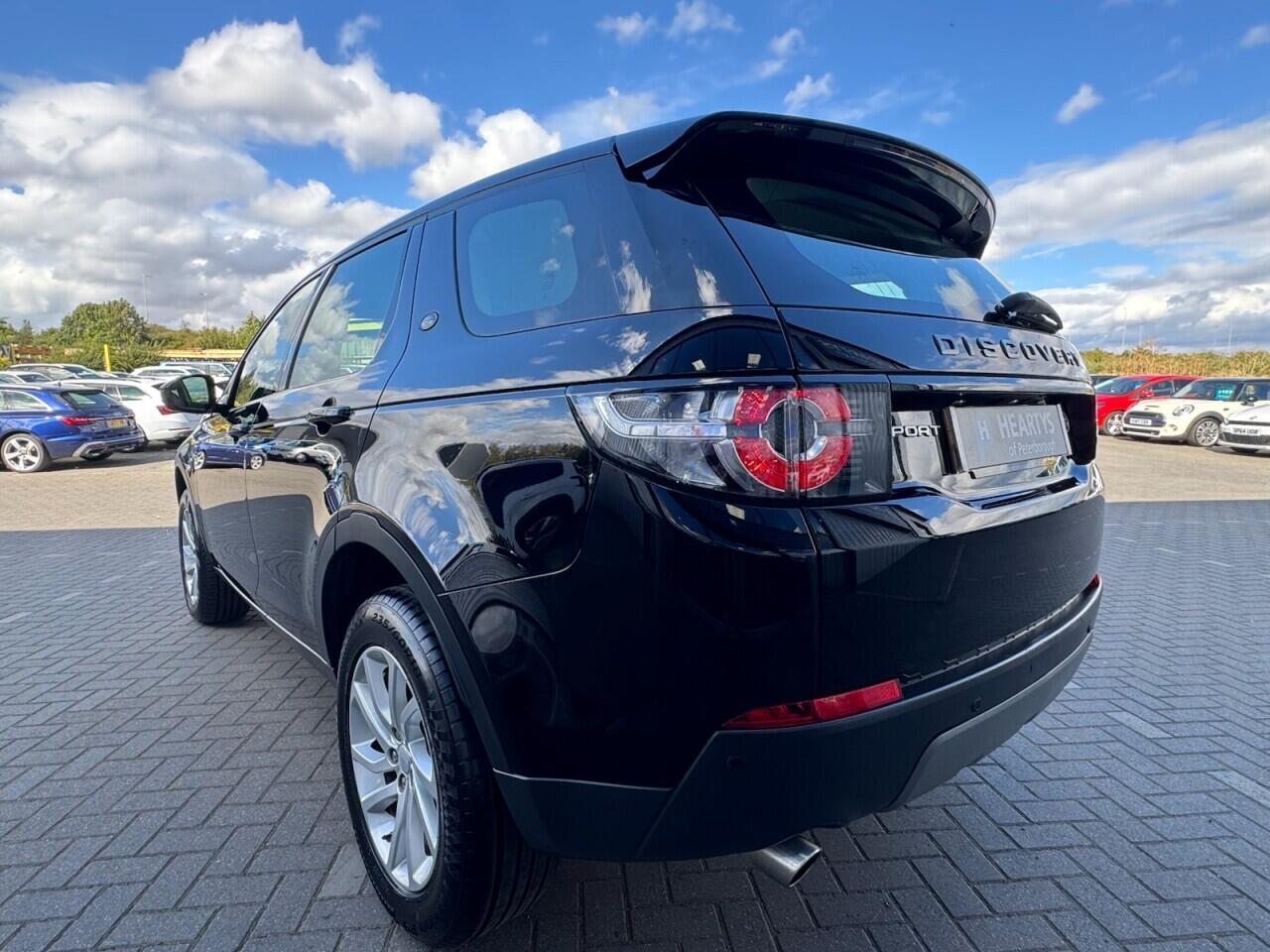 Used Land Rover Discovery Sport 2018 for sale - 77015600: Photo 24