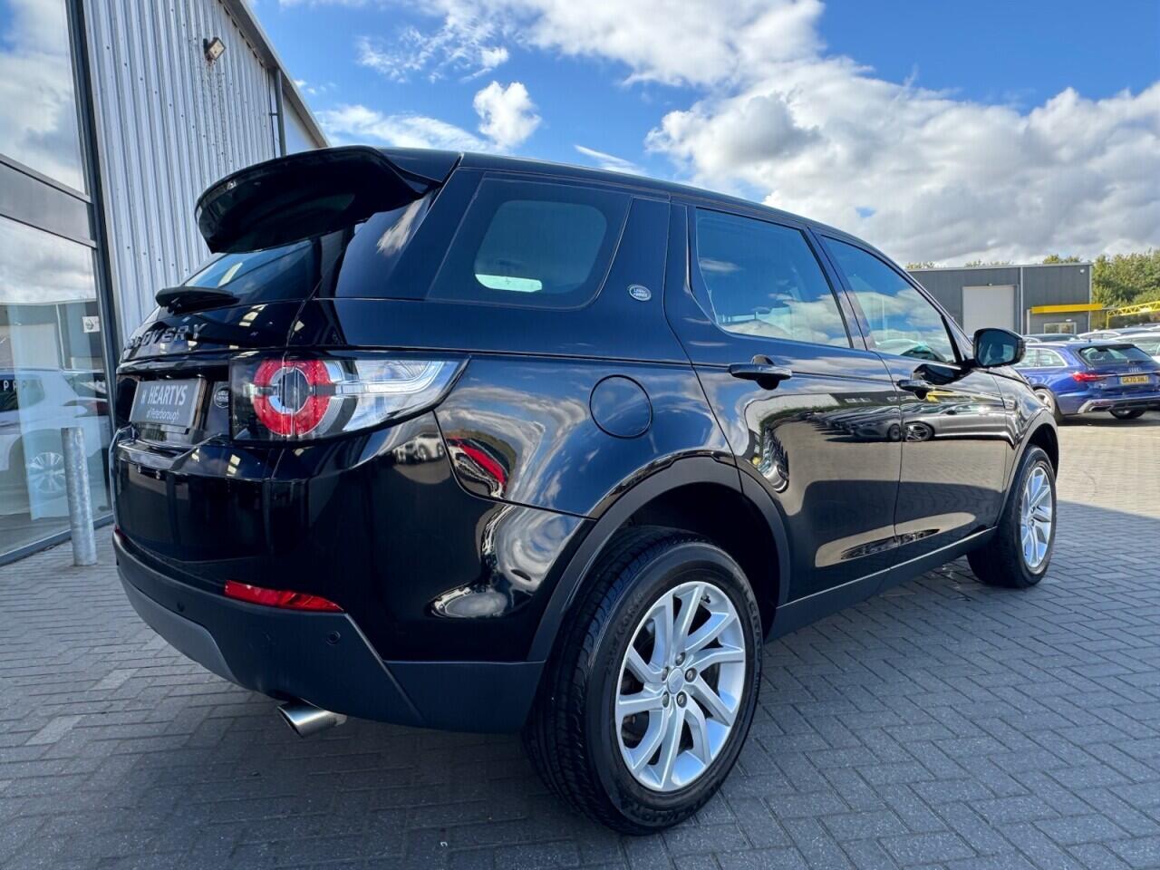 Used Land Rover Discovery Sport 2018 for sale - 77015600: Photo 30