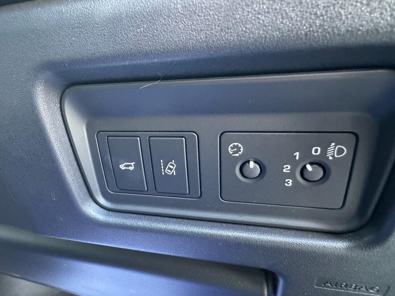 Used Land Rover Discovery Sport 2018 for sale - 77015600: Photo 60