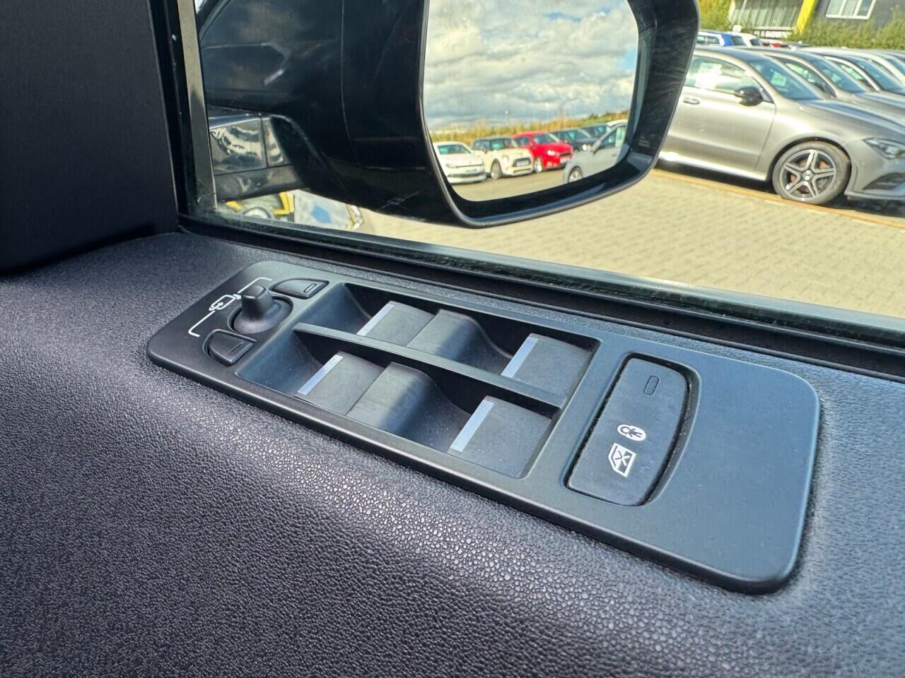 Used Land Rover Discovery Sport 2018 for sale - 77015600: Photo 61