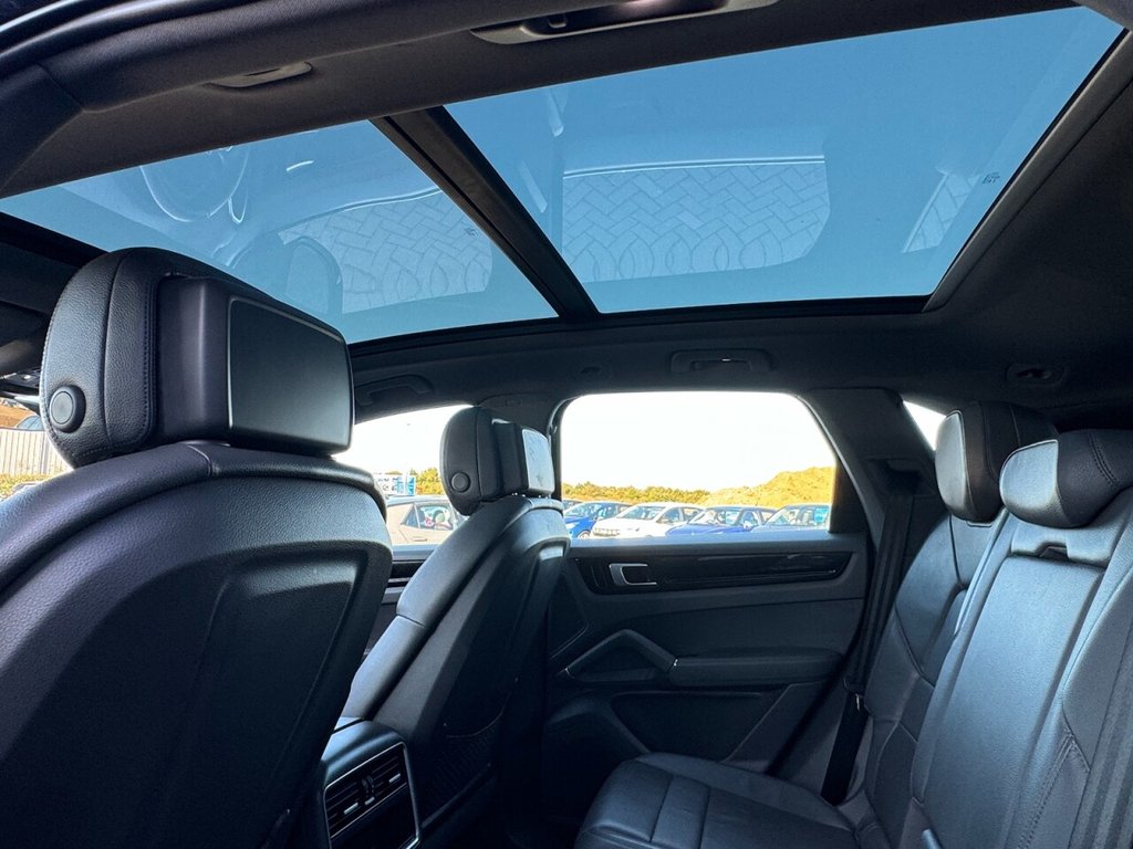 Used Porsche Cayenne 2019 for sale - 76558833: Photo 41