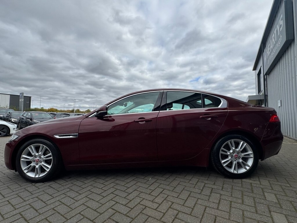 Used Jaguar XE 2015 for sale - 76558874: Photo 15