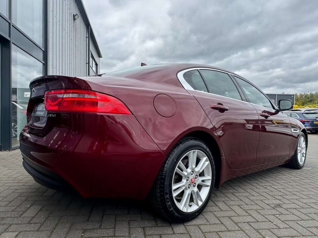 Used Jaguar XE 2015 for sale - 76558874: Photo 21