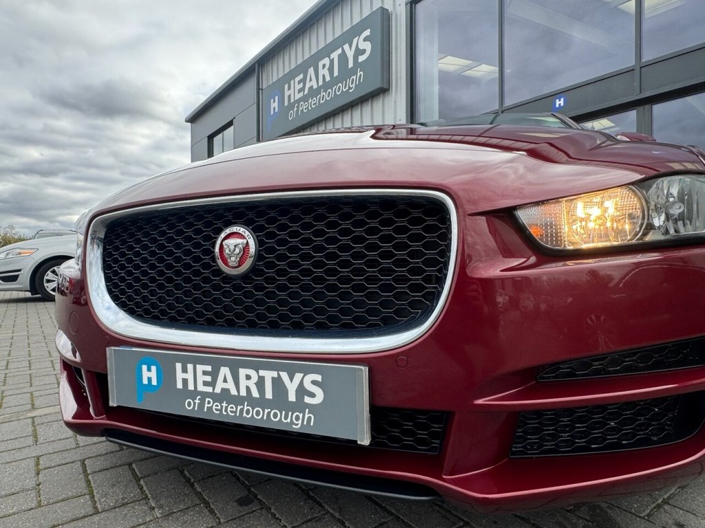 Used Jaguar XE 2015 for sale - 76558874: Photo 39