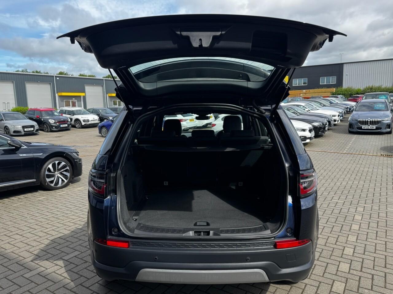 Used Land Rover Discovery Sport for sale - 76700729: Photo 45