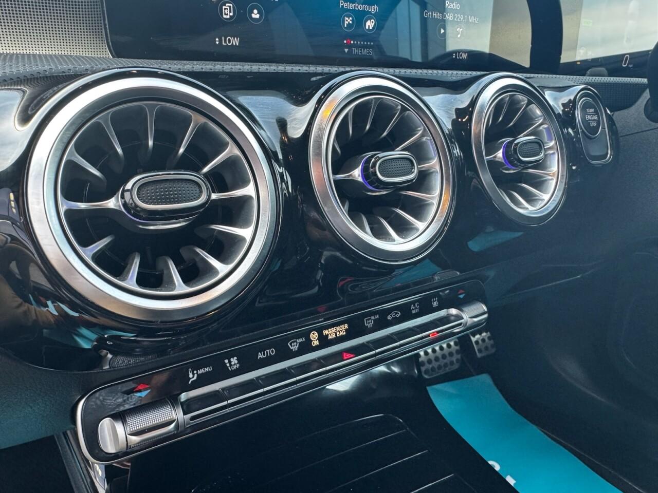 Used Mercedes-Benz A-Class for sale - 76702328: Photo 31